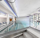 Hotel Sölden Wellness Pool (1).jpg
